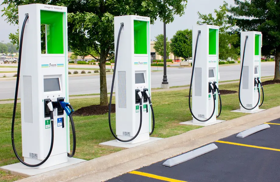 Fast Charging vs Slow Charging: Which One to Choose?