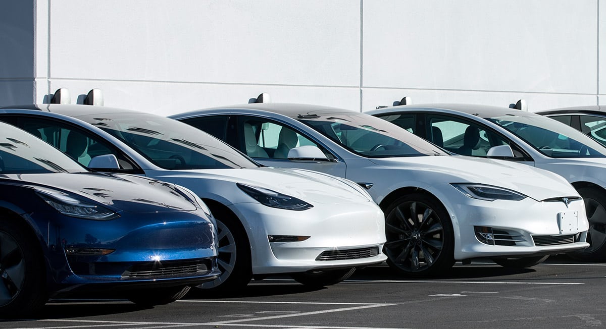 How Tesla Leads the Electric Vehicle Market