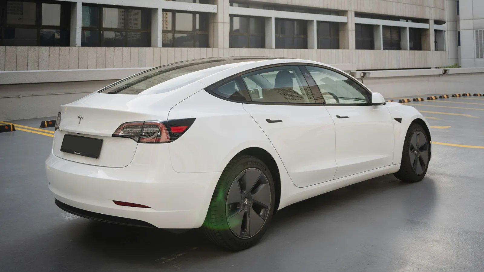 Resale Value of Electric Vehicles vs Gas Cars